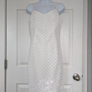 White House Black Market Eyelet Embroidery Dress Size 2